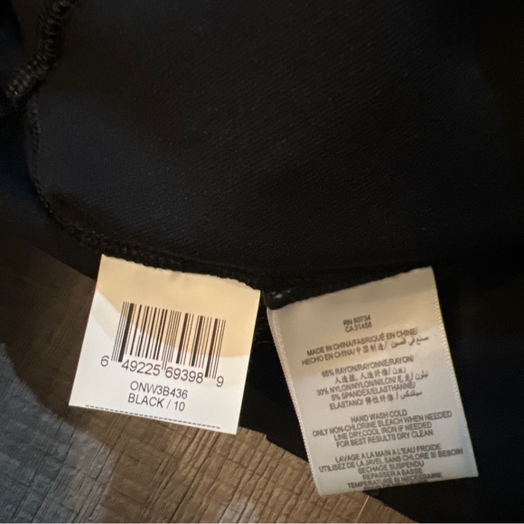 NWT BCBG Maxazria Black Pencil Skirt Rayon Nylon Spandex Blend Pockets Sz 10 New - Picture 7 of 7